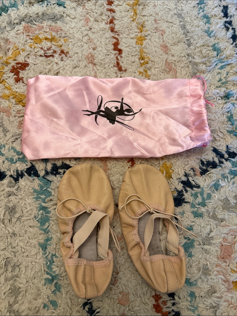 ✨FREE with bundle purchase✨Bloch Beige Leather Ballet Slippers